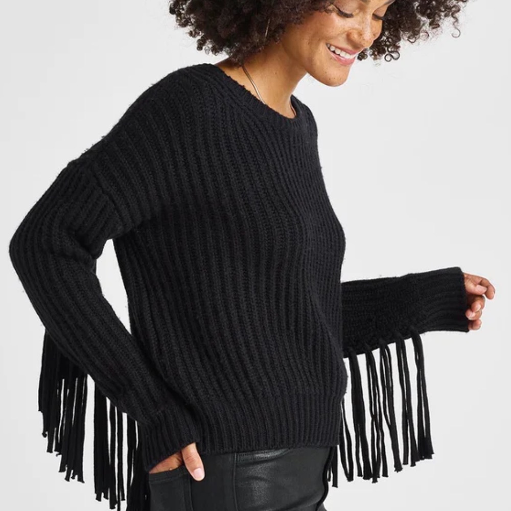 SPLENDID Britain Rib Fringe sweater | Medium | NWT| black